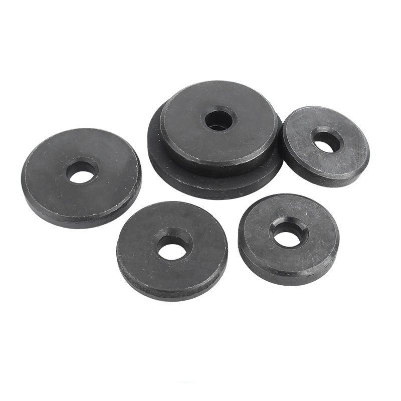 Bolt secure shaft end retaining ring
