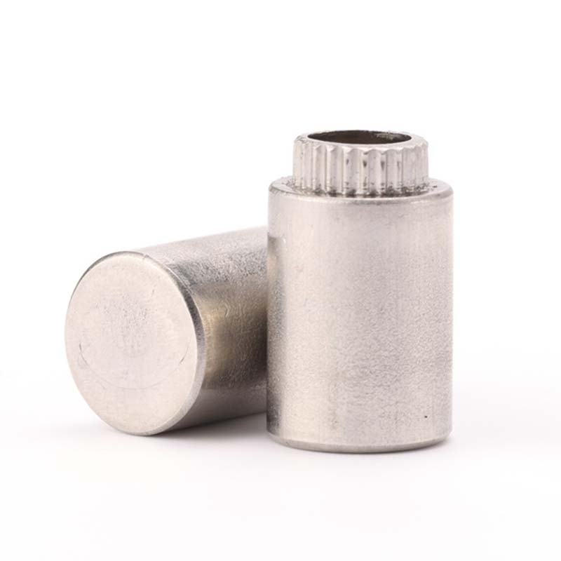 Captive fastener broaching standoff