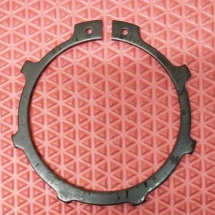 Ang pagpapanatili ng mga singsing na may lugs para magamit sa mga shaft-external circlips