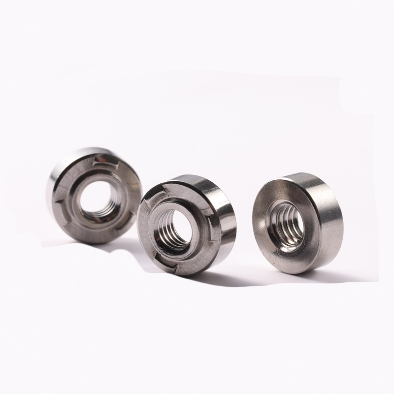 Malakas na weld round nuts