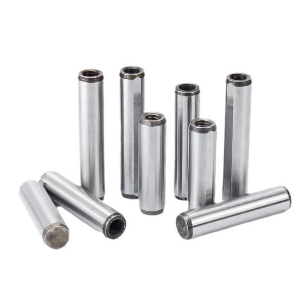 Taper pin na may panloob na thread - uri b